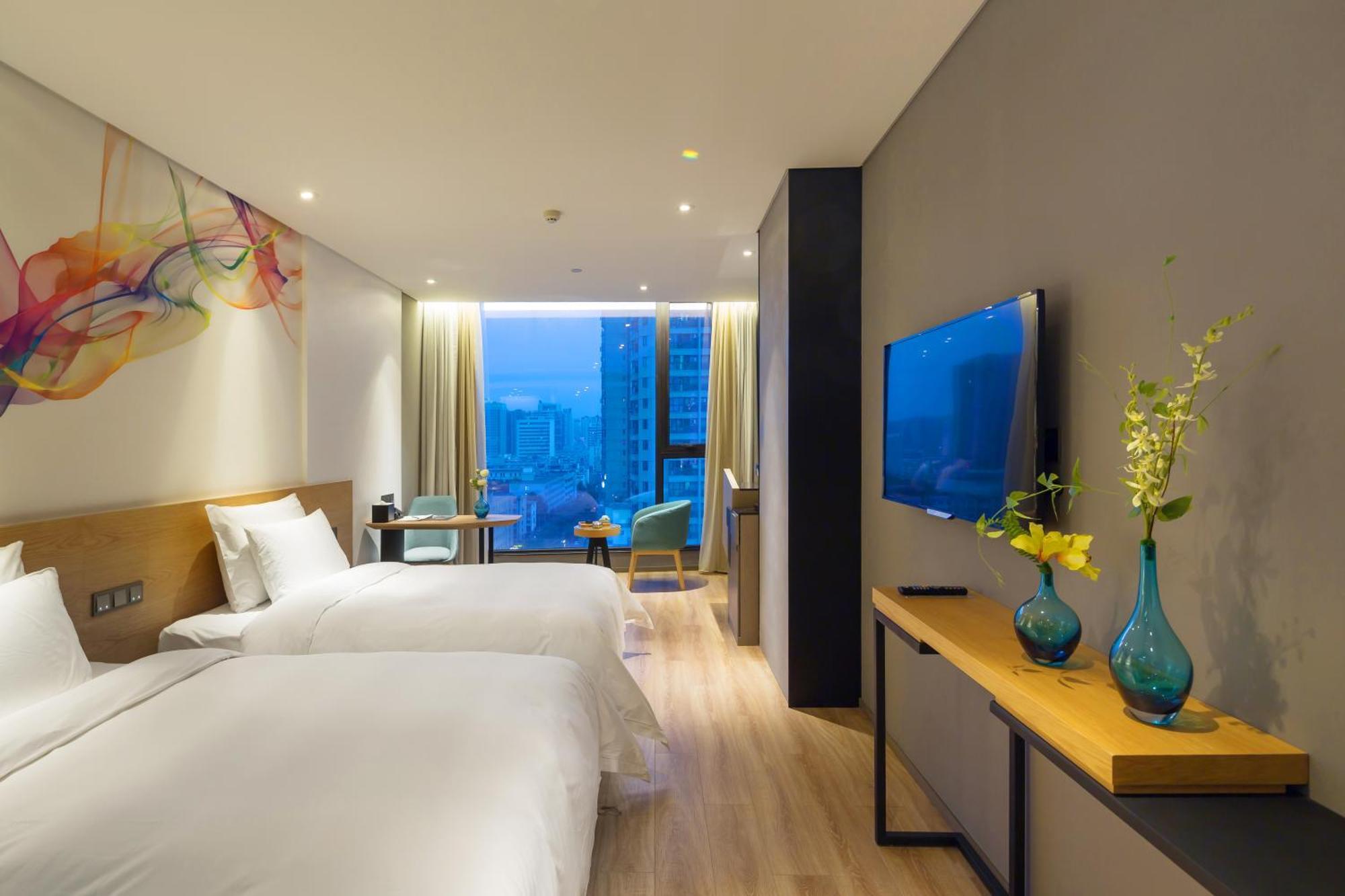 M Hotel Zhengzhou Exterior photo