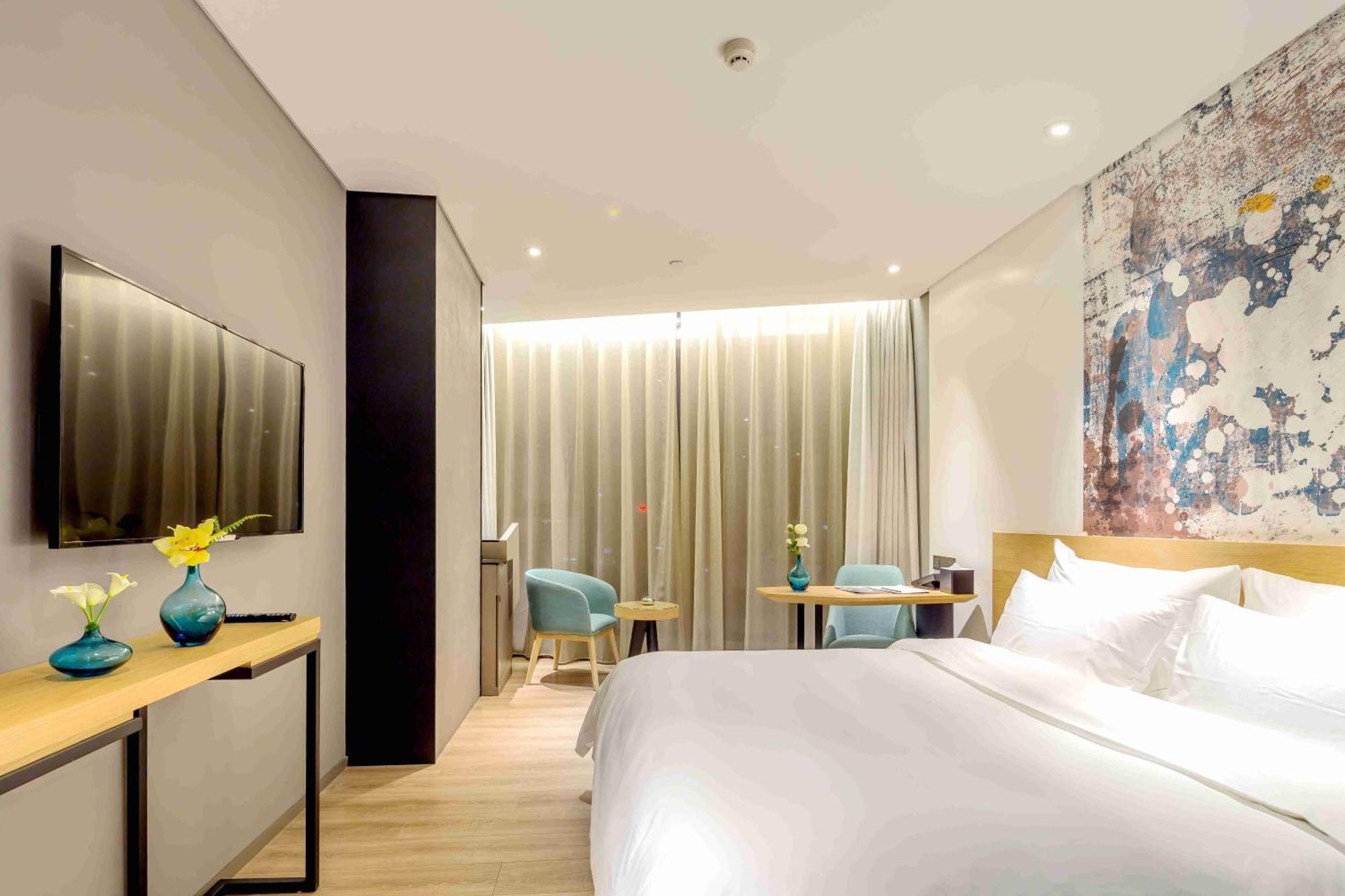 M Hotel Zhengzhou Exterior photo