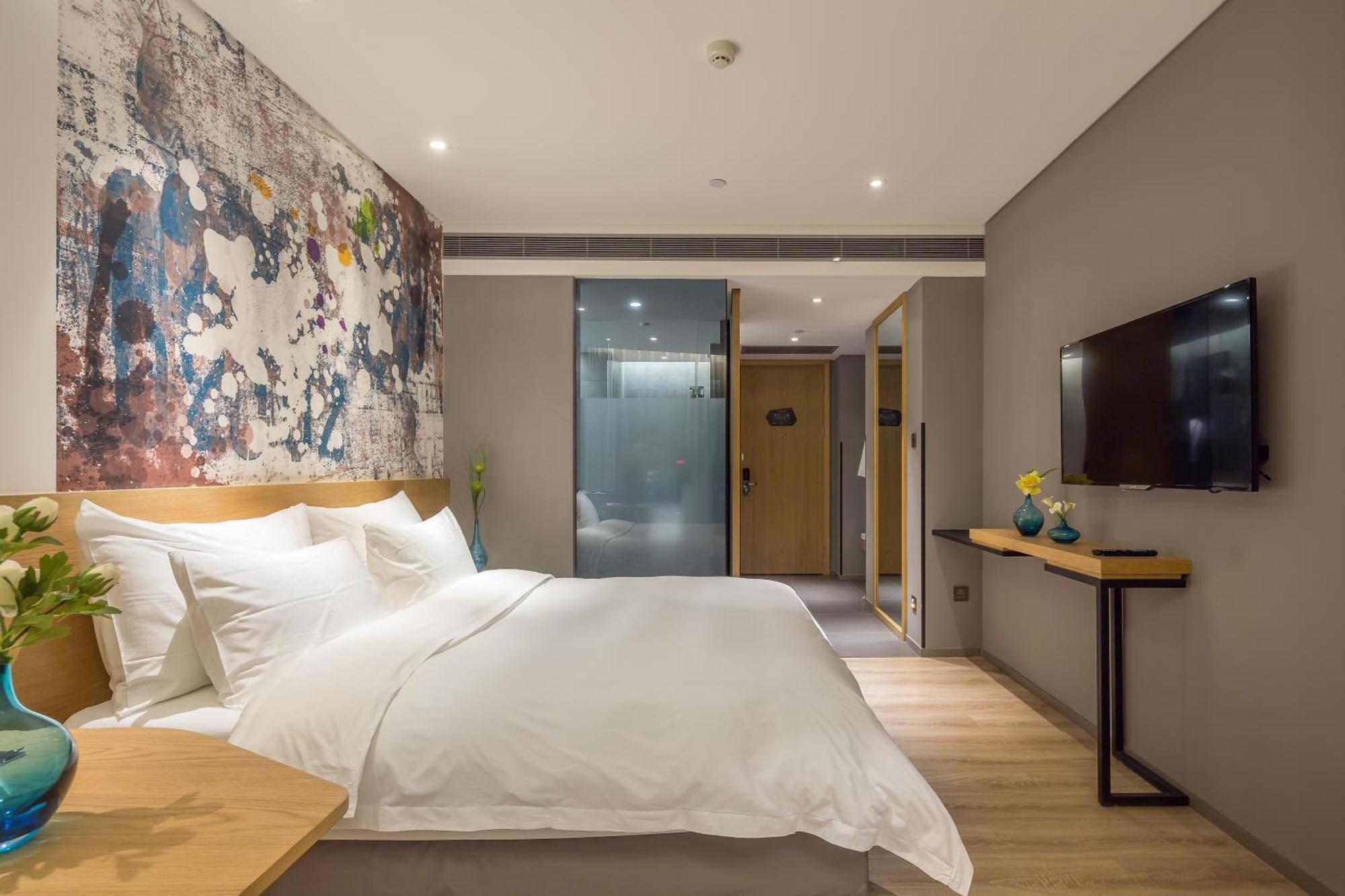 M Hotel Zhengzhou Exterior photo