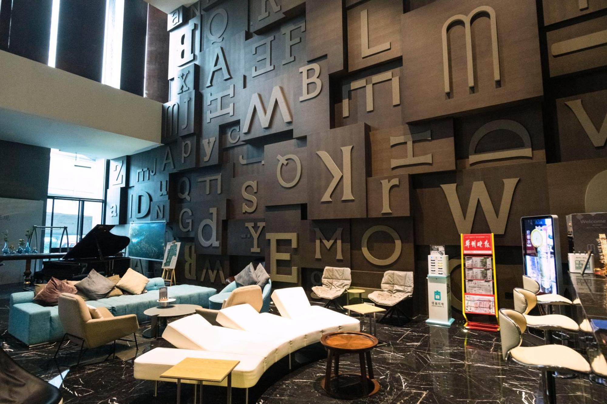 M Hotel Zhengzhou Exterior photo